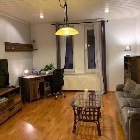 فيلهلمسهافن Sudstadt-Fewo Mit Grossem Balkon Nahe City Und Meer - Uber Den Dachern Von Whv المظهر الخارجي الصورة