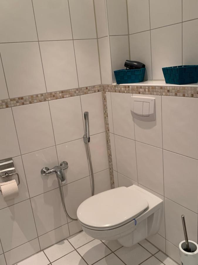 فيلهلمسهافن Sudstadt-Fewo Mit Grossem Balkon Nahe City Und Meer - Uber Den Dachern Von Whv المظهر الخارجي الصورة