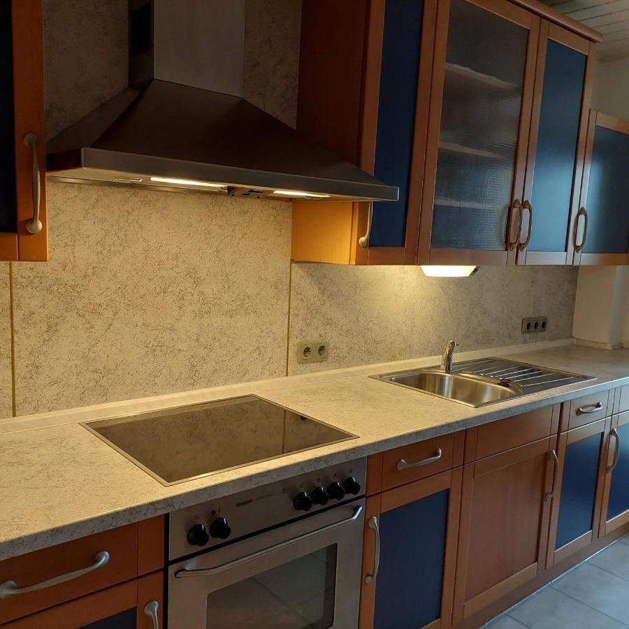 فيلهلمسهافن Sudstadt-Fewo Mit Grossem Balkon Nahe City Und Meer - Uber Den Dachern Von Whv المظهر الخارجي الصورة